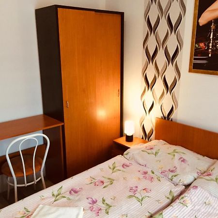 Stella Vendeghaz Otel Debrecen Dış mekan fotoğraf