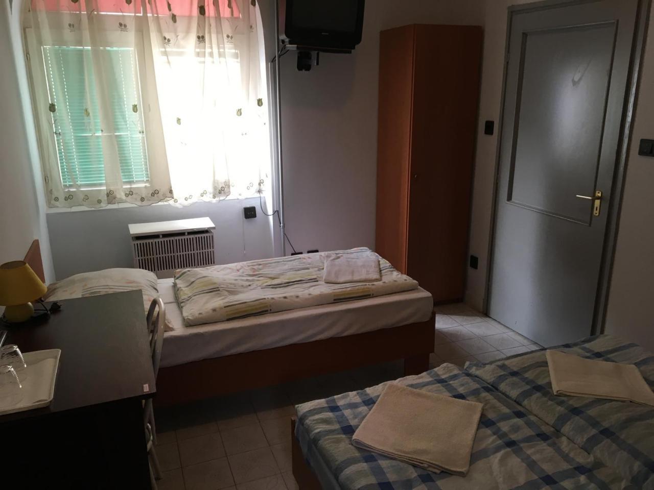 Stella Vendeghaz Otel Debrecen Dış mekan fotoğraf