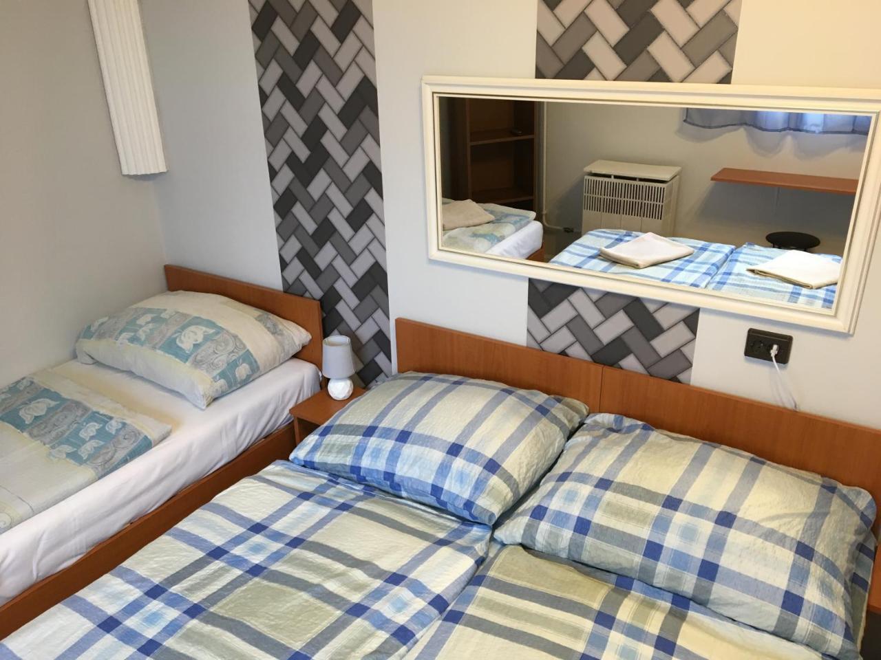 Stella Vendeghaz Otel Debrecen Dış mekan fotoğraf